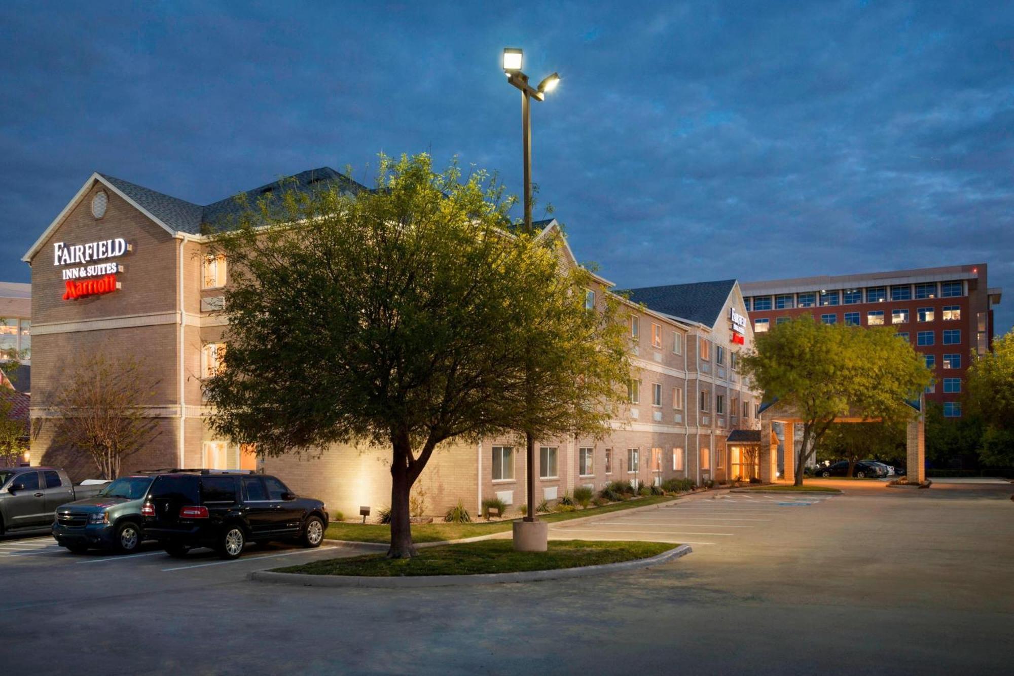 Fairfield Inn & Suites By Marriott Dallas Plano Esterno foto